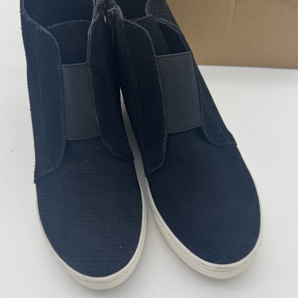 Steve Madden 7 black Suede leather platform Wedge side zip hidden heel Sneaker - Picture 6 of 10